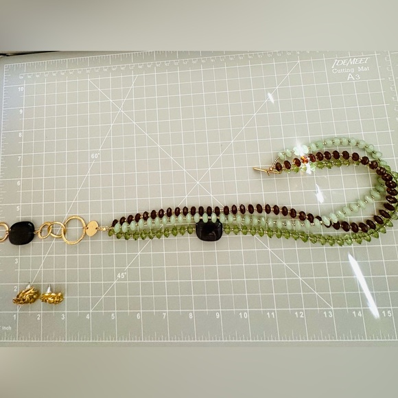 Vintage NAPIER Earrings & Beautiful Necklace - Picture 9 of 15